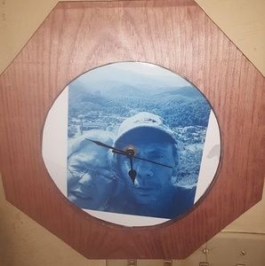 Meet your Posher, Robert